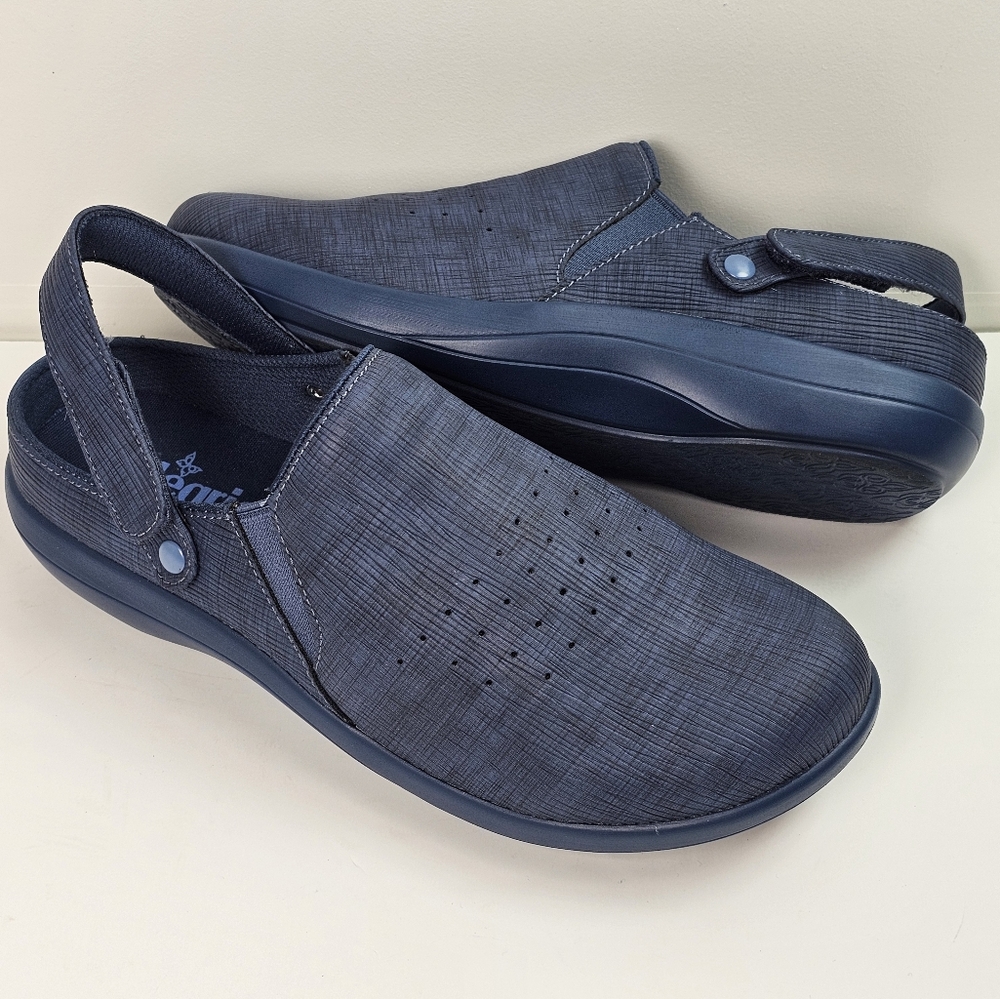 Alegria Skillz Etched Skies Vegan Slingback Clog, Like New, Size 40 (9.5-10)